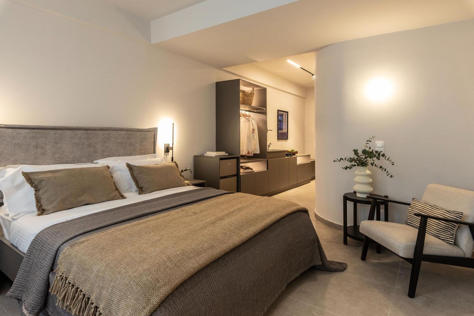 Celestial Athens Suites At Praxitelous 외부 사진