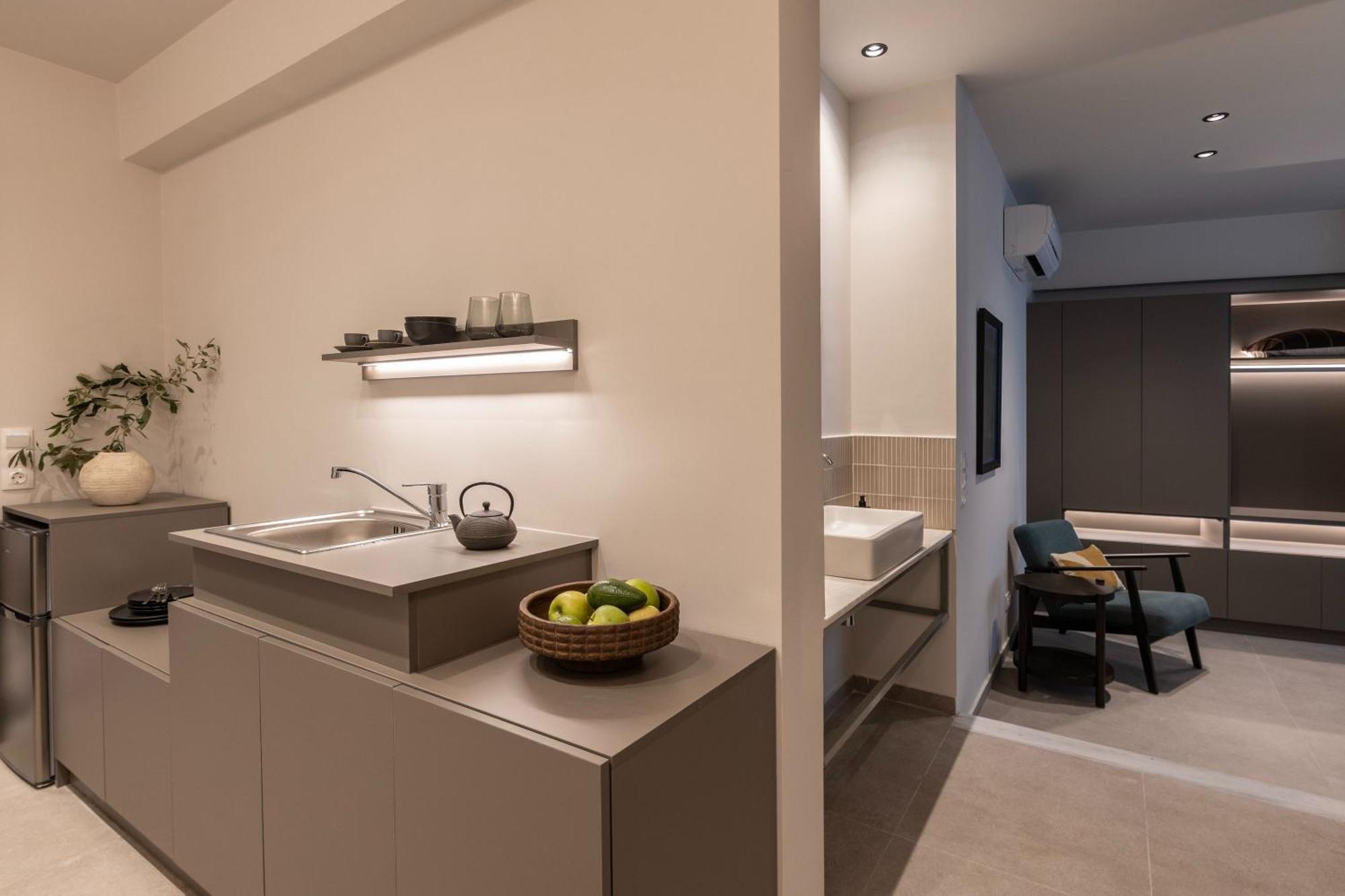 Celestial Athens Suites At Praxitelous 외부 사진