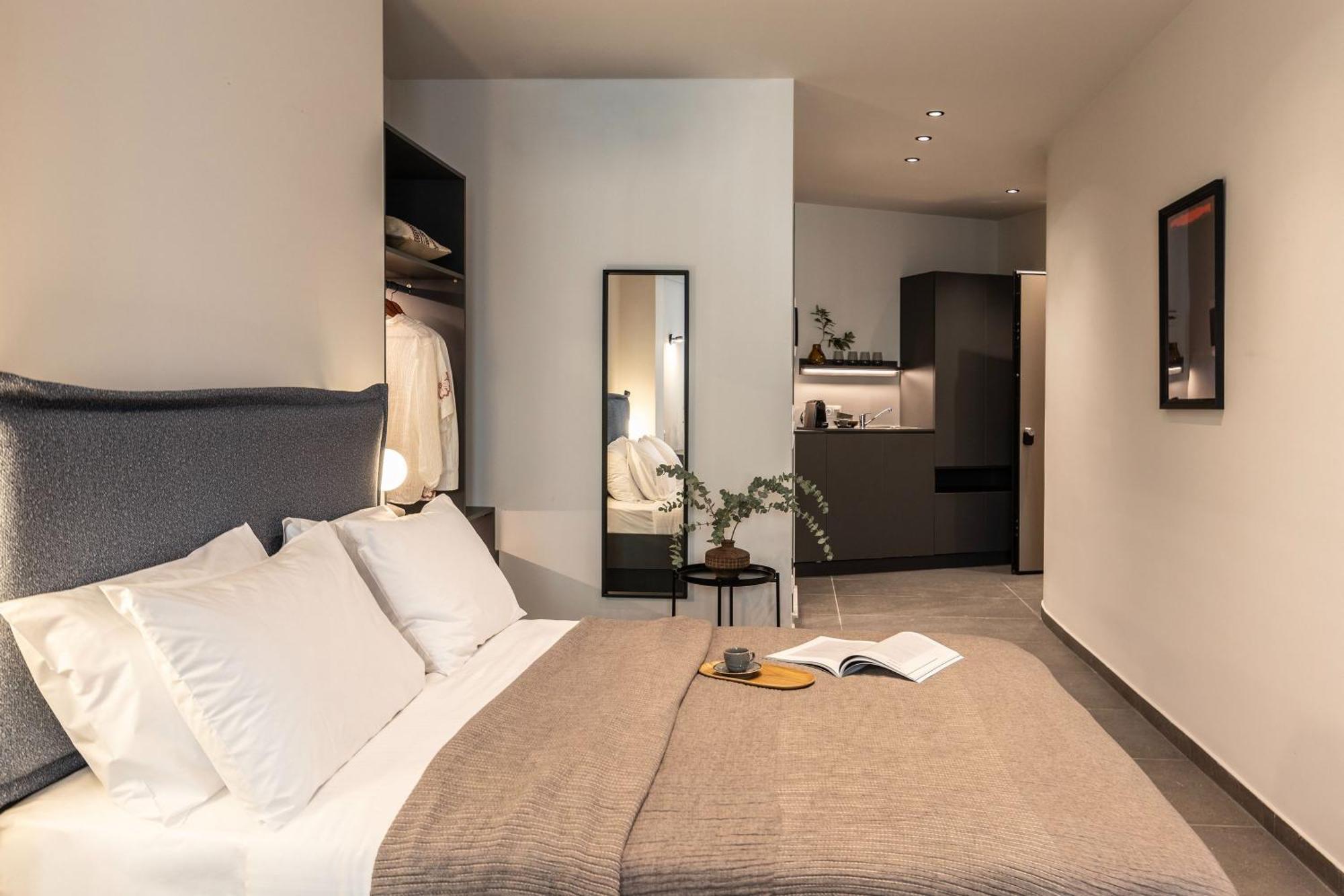 Celestial Athens Suites At Praxitelous 외부 사진